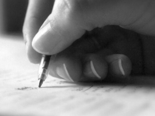Le Vostre opere – “L’ennesima penna a biro” di Ginevra F